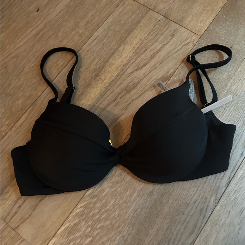 Victoria’s secret bikini top